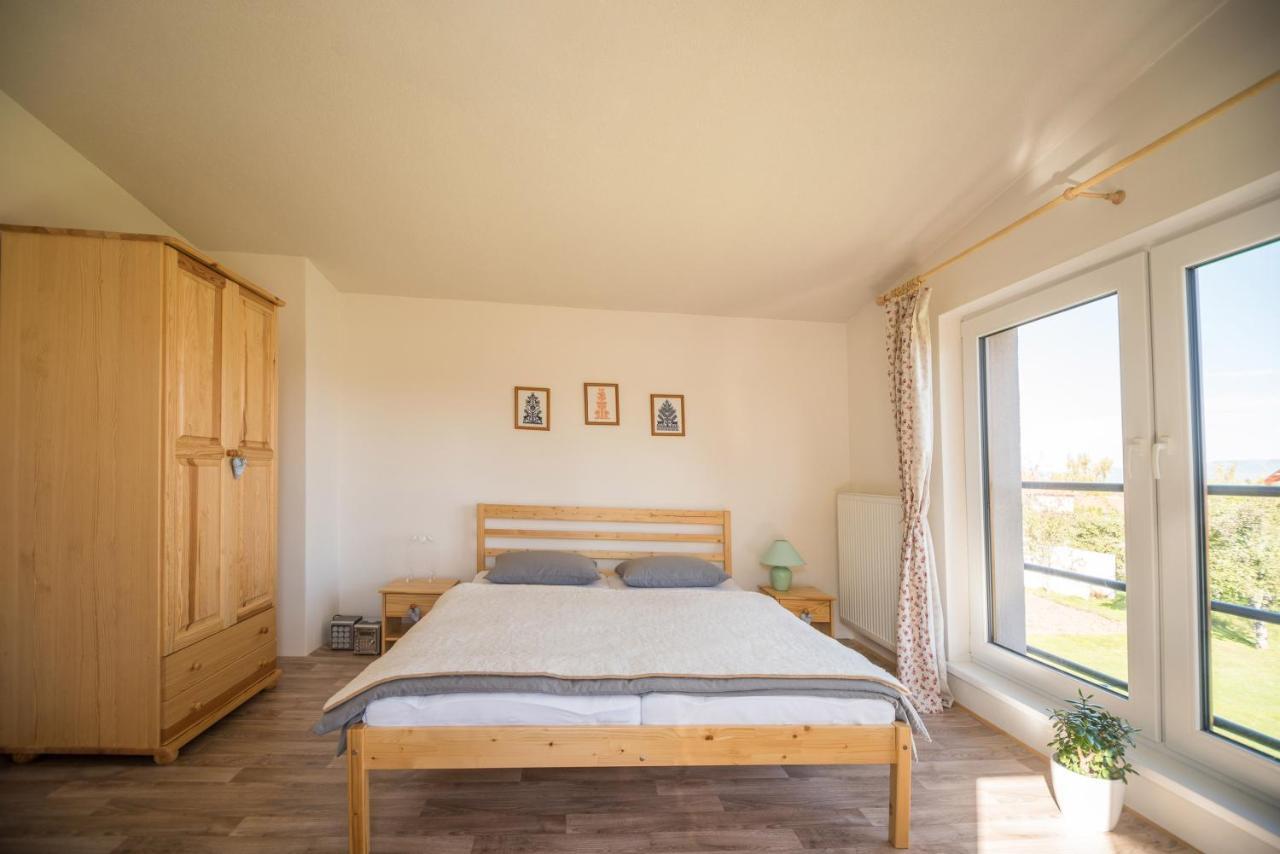 Liptovský Mikuláš Apartman Emka מראה חיצוני תמונה