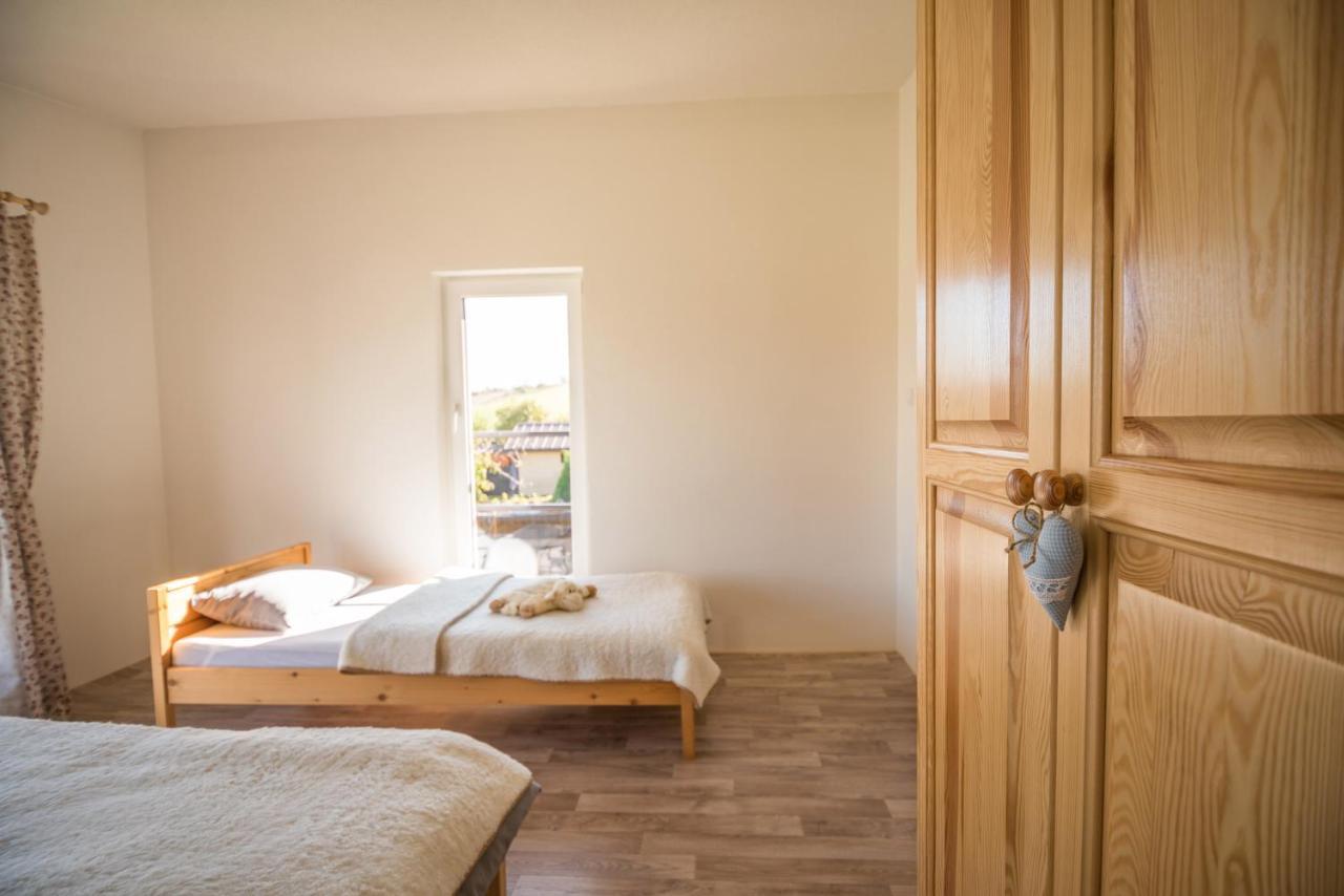 Liptovský Mikuláš Apartman Emka מראה חיצוני תמונה
